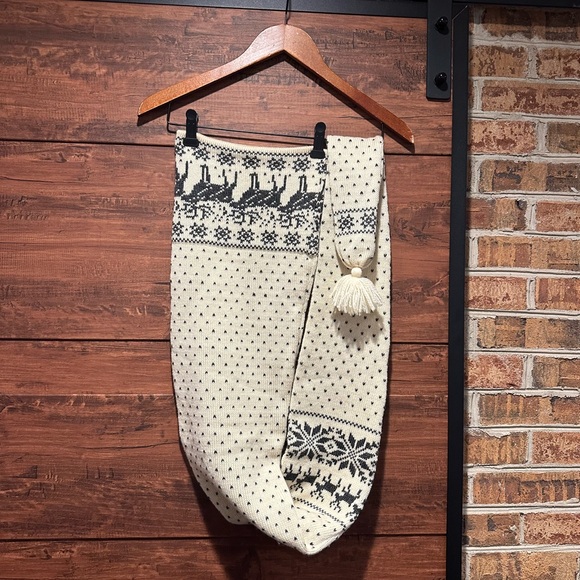 Super long 100% Merino wool stocking hat made in Finland #42 - Picture 3 of 9